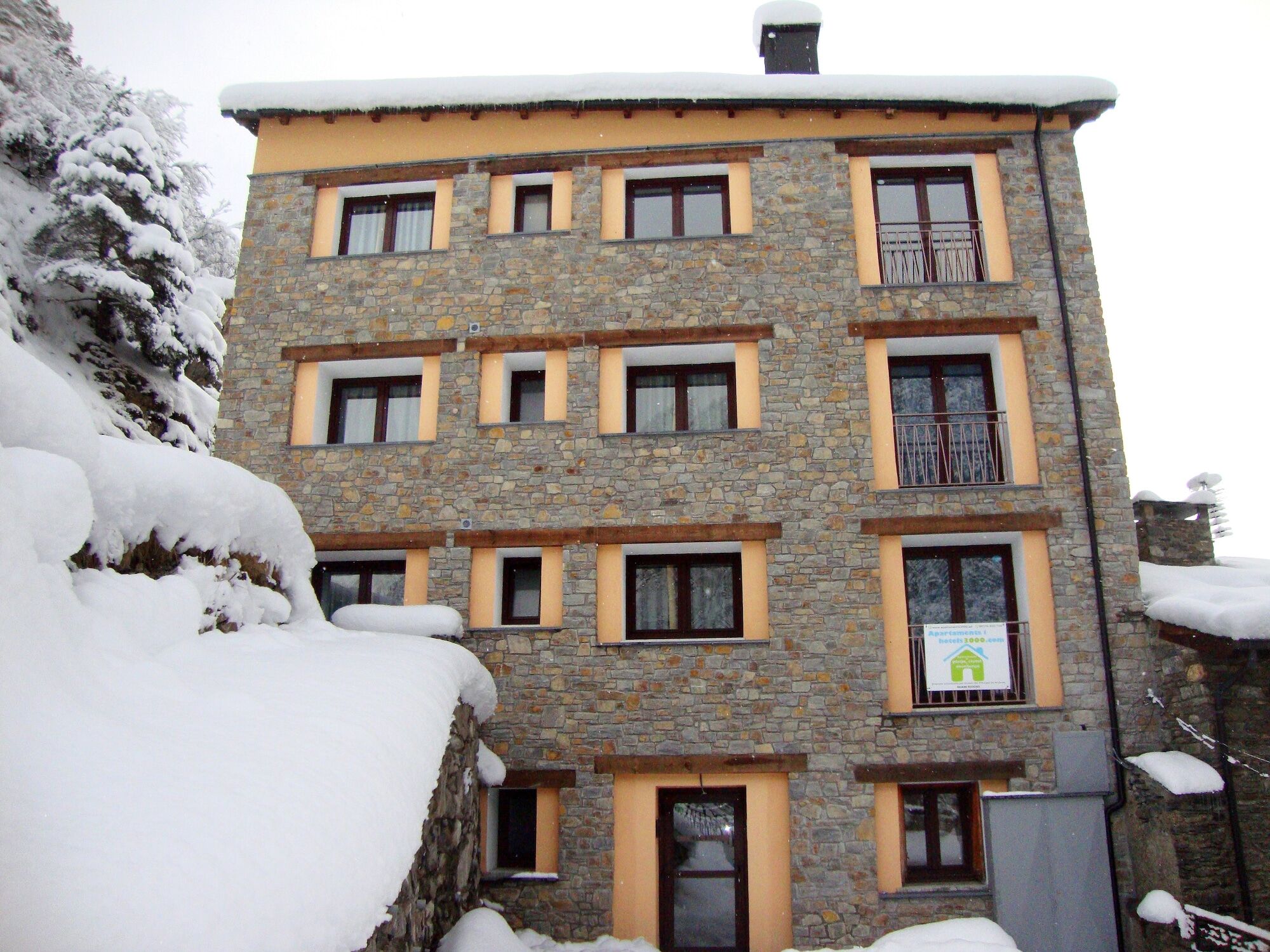 Apartamentos Arinsal 3000 Luaran gambar